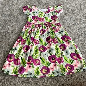 Girls dress